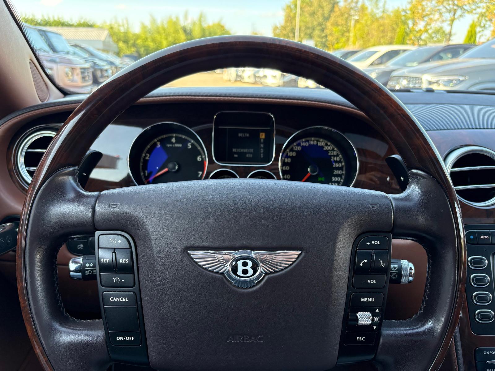 Bentley Continental Flying Spur +4x Massage+SD+BRD Fzg.