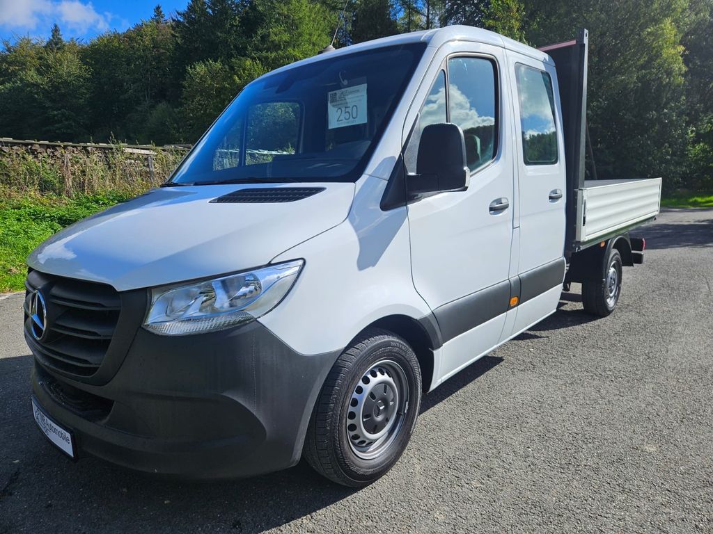 Image of Mercedes-Benz Sprinter