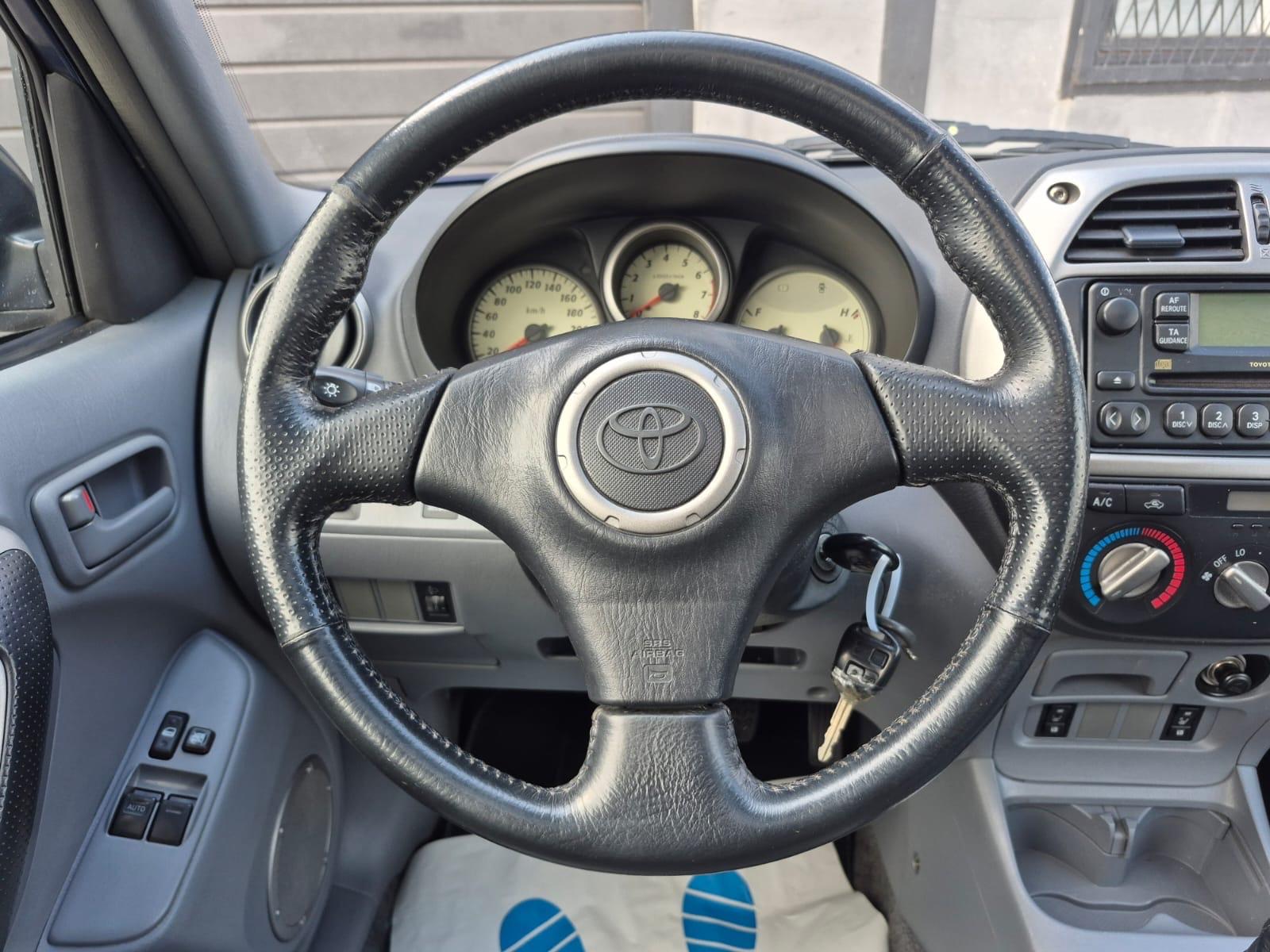 TOYOTA RAV4 - 2.0 4X4 - 150 CV - BVM