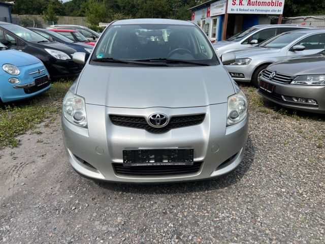 Toyota Auris Sol