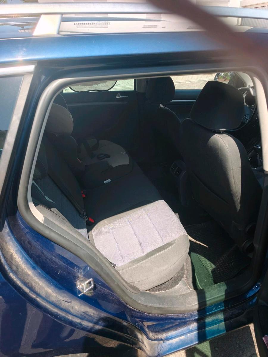 Volkswagen Golf 2011 — photo 10