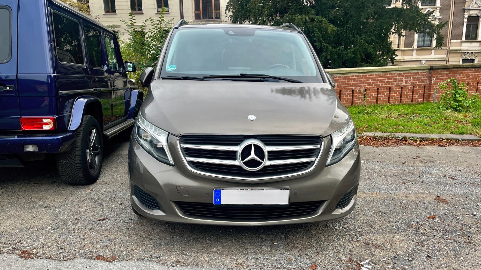 Mercedes-Benz V 250