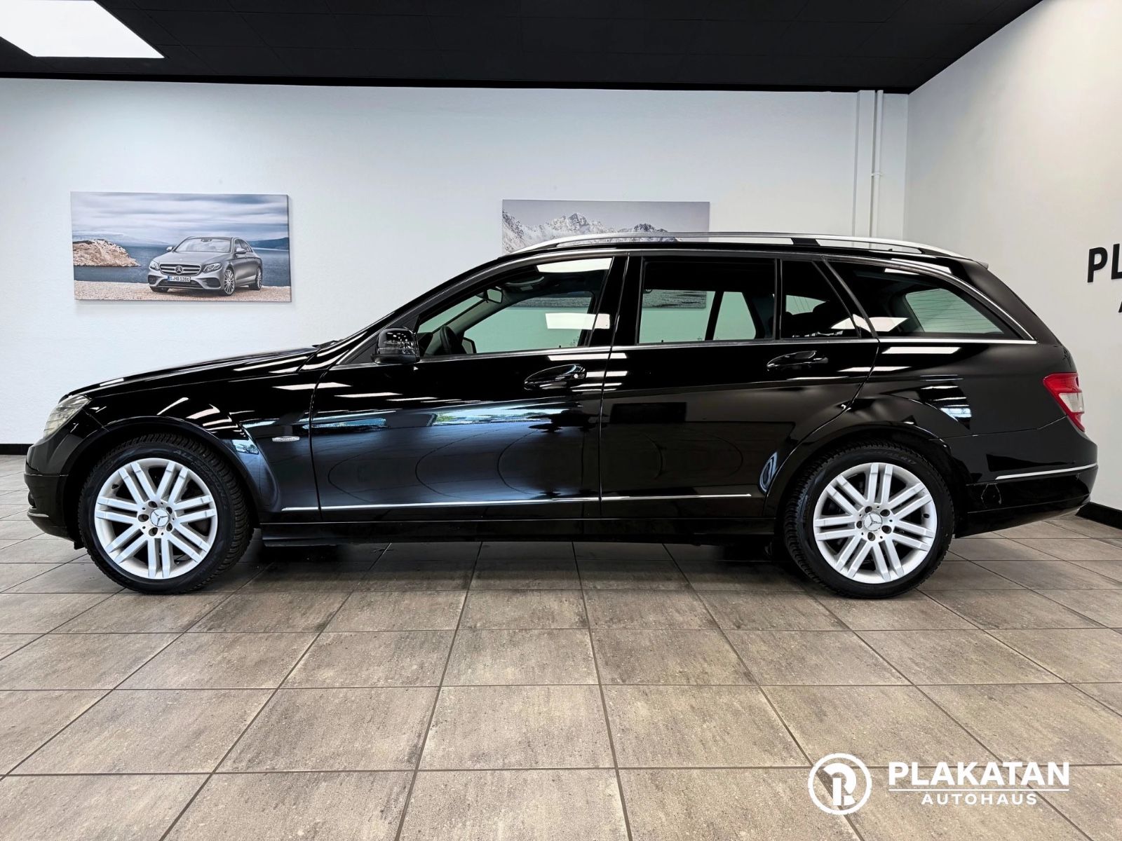 Fahrzeugabbildung Mercedes-Benz C 200 Kompressor Navi, Parksensoren, Service Neu