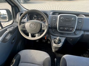 Opel Vivaro - 9