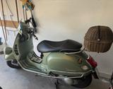 Vespa GTS Seigiorni 300 E4 Special Edition - VESPA 300