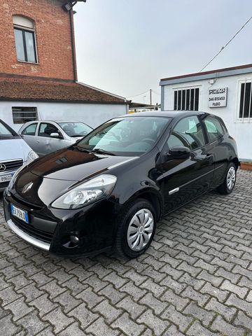 Renault Clio 1.2 16V 3 porte Luxe