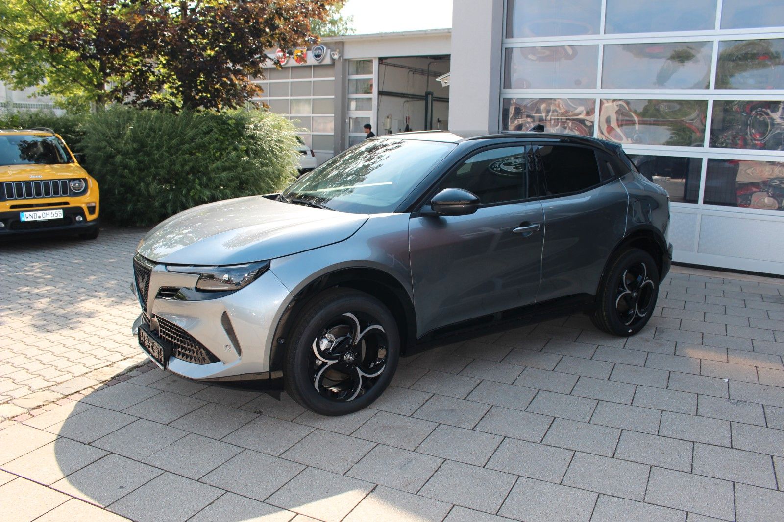 Alfa Romeo Junior Ibrida 1.2 VGT 48-Hybrid 107 kW Ti Q4