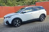 Peugeot 3008 PureTech, Autom., Ledermassagesitz, Garanti