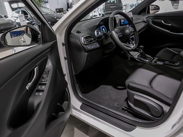 Hyundai i30 cw 1.6 Trend Navi Spurhalteassistent Kamera