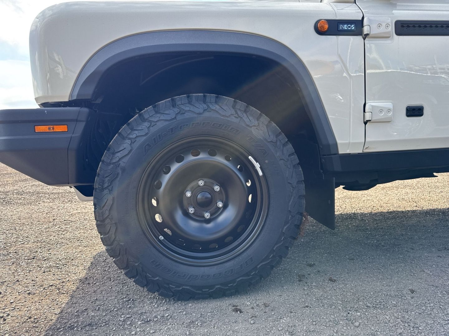 Fahrzeugabbildung INEOS Grenadier Quartermaster 3.0 TT Diesel sofort Ver