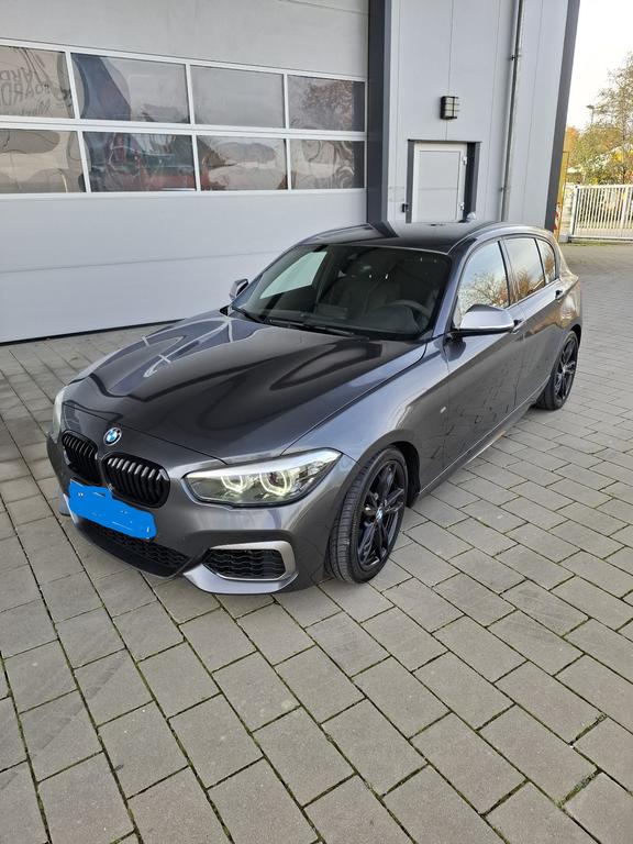 BMW M140i