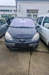 Renault Megane Senic - Renault Megane mit Benzin-Antrieb: Van