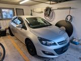 Opels Astra 1.7CDTI DPF ecoFLEX Start/Stop... - Opel Astra: 7 Cdti
