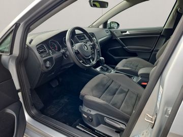 Volkswagen Golf - 9