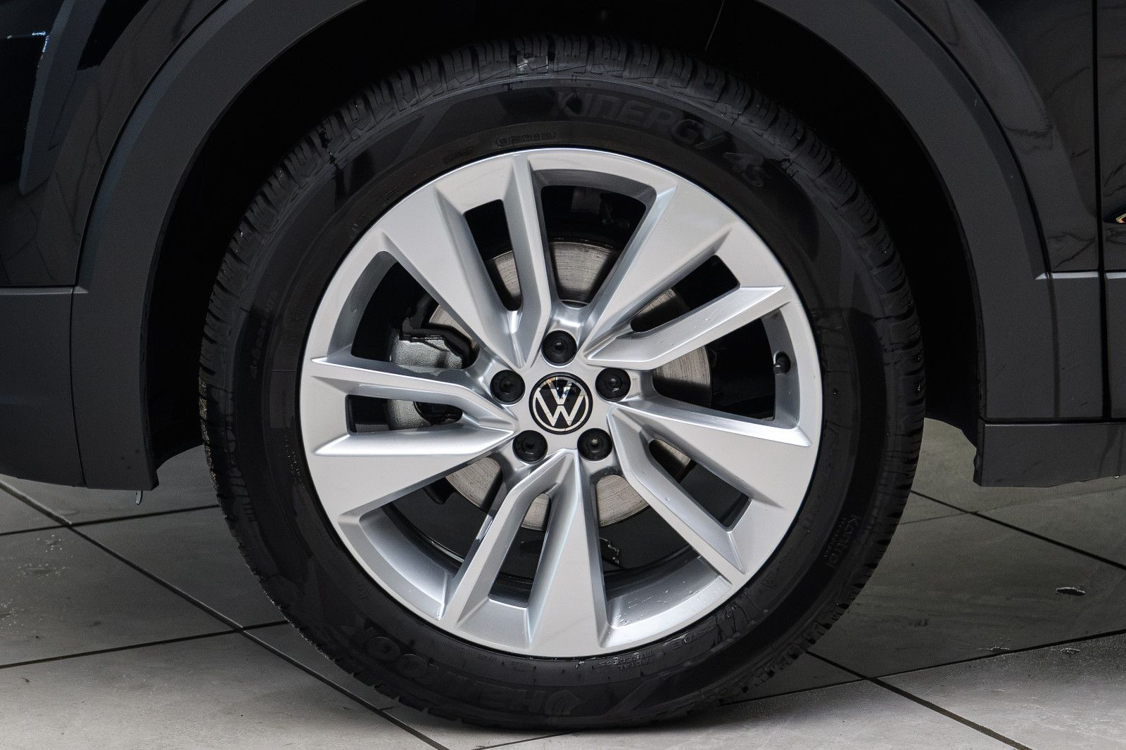 Fahrzeugabbildung Volkswagen T-Cross 1.0 TSI DSG 85 kW Energy+AHK+Kamera+Navi