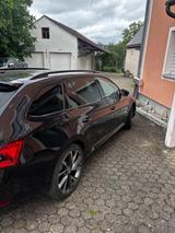 Skoda Superb 2.0 TDI SCR 140kW DSG SPORTLINE COMBI... - Skoda Superb: 140
