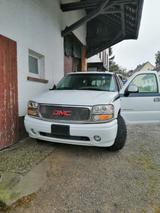 GMC Yukon DENALI XL - GMC Yukon Benziner Gebrauchtwagen