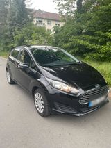 Ford Fiesta 1.3  EZ  09 .2015  Klima * Sit... - Ford Fiesta: 09