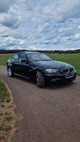 BMW 325i xDrive Autom. M-Paket*PANO*NAVI*XENON*PDC* - BMW 325: 325i M Paket