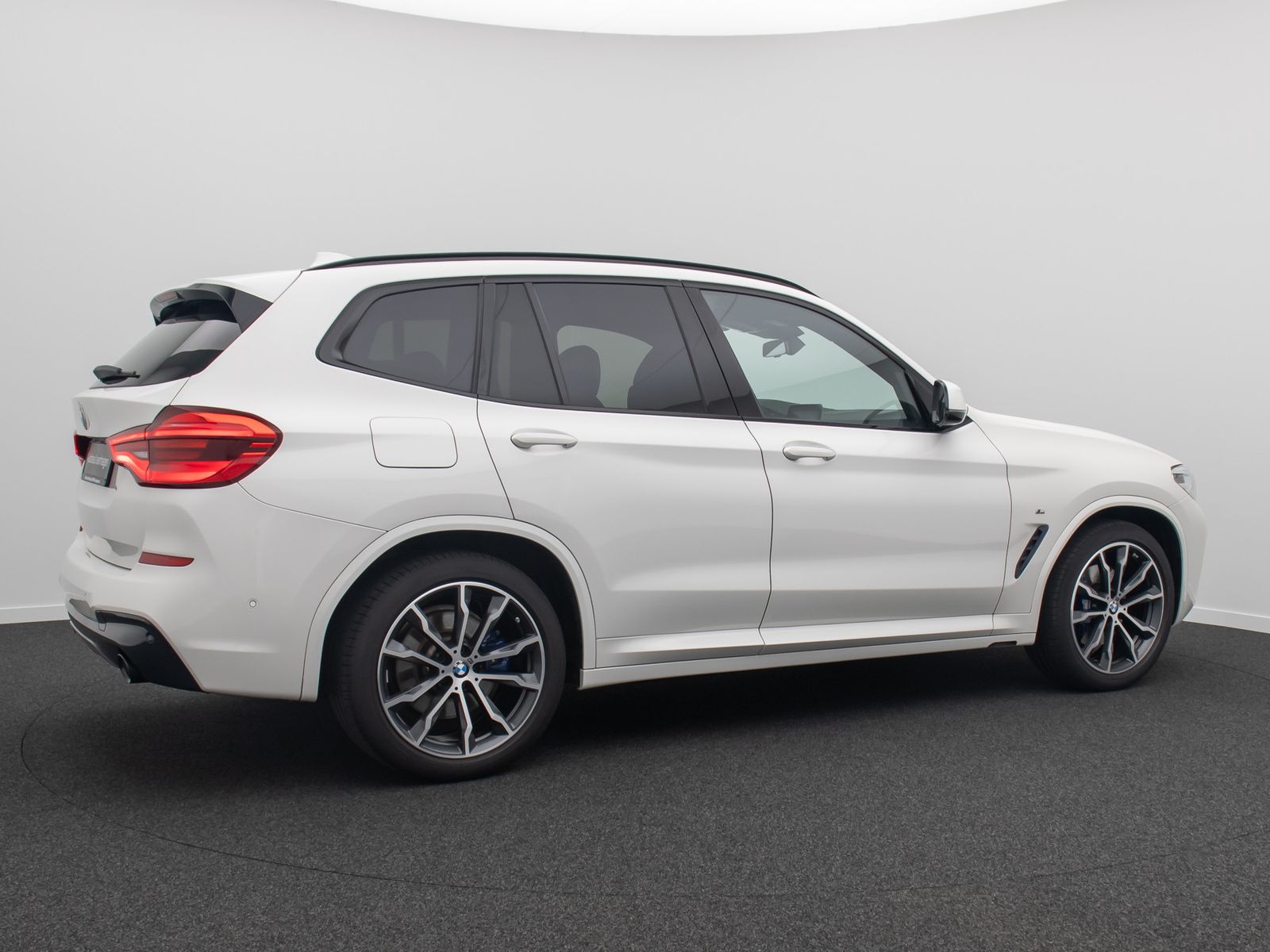 Fahrzeugabbildung BMW X3 xD20d M Sport HUD DisplKey DAB Alarm HiFi 20"