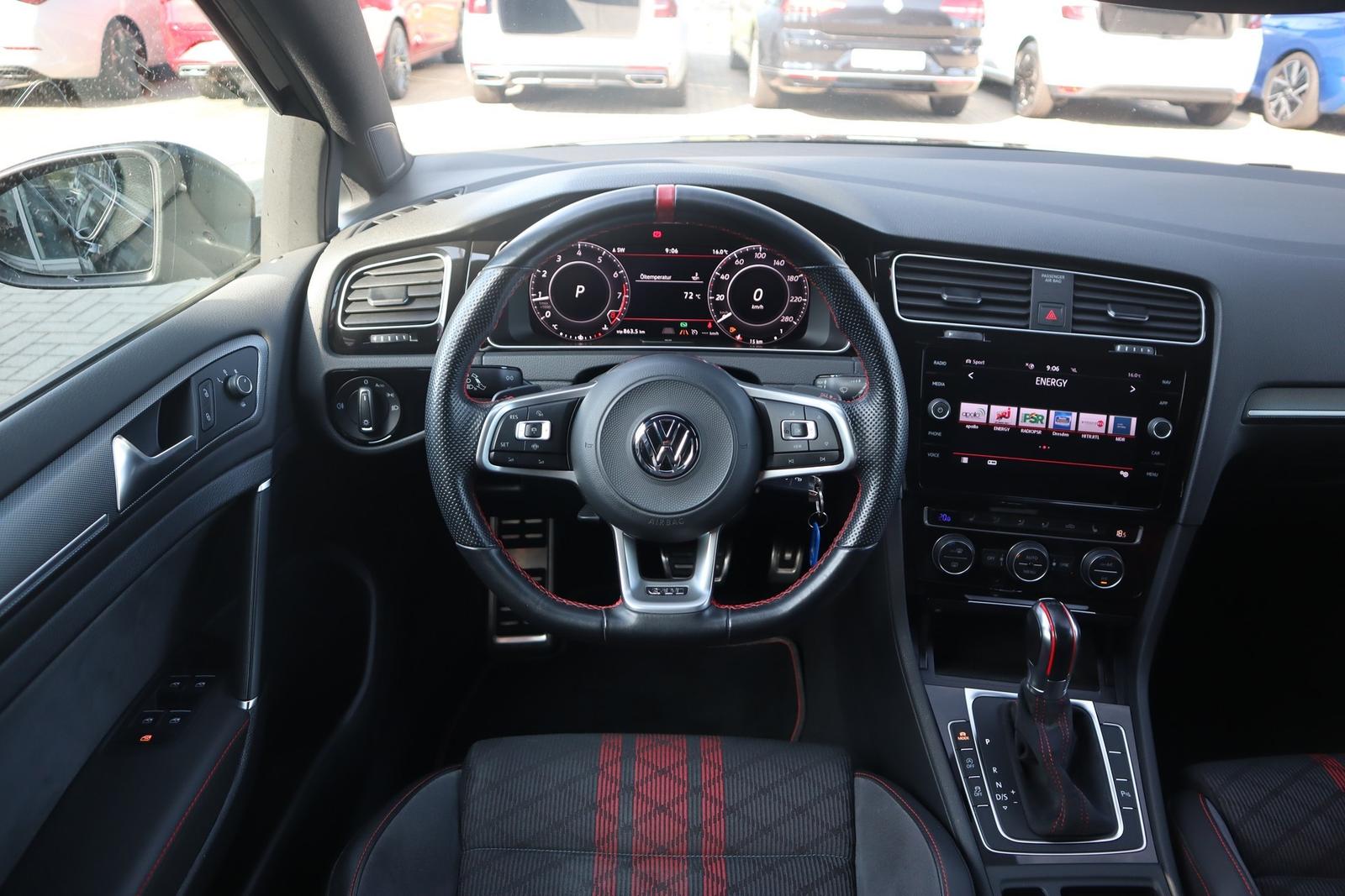 Volkswagen Golf VII 2.0 TSI GTI TCR LED Navi ACC Kamera USB
