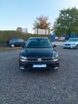 Volkswagen Tiguan 2.0 TDI BMT Comfortline.Panorama.Navi.AHK - Volkswagen Tiguan Comfortline mit Diesel-Antrieb