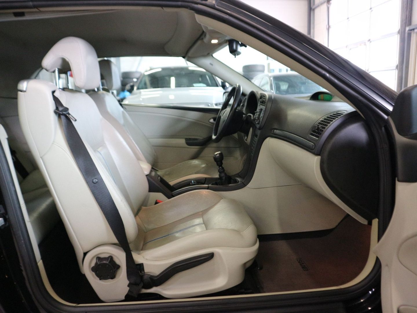 Fahrzeugabbildung Saab 9-3 Cabriolet 1.9 TiD Vector Leder Navi PDC SHZ