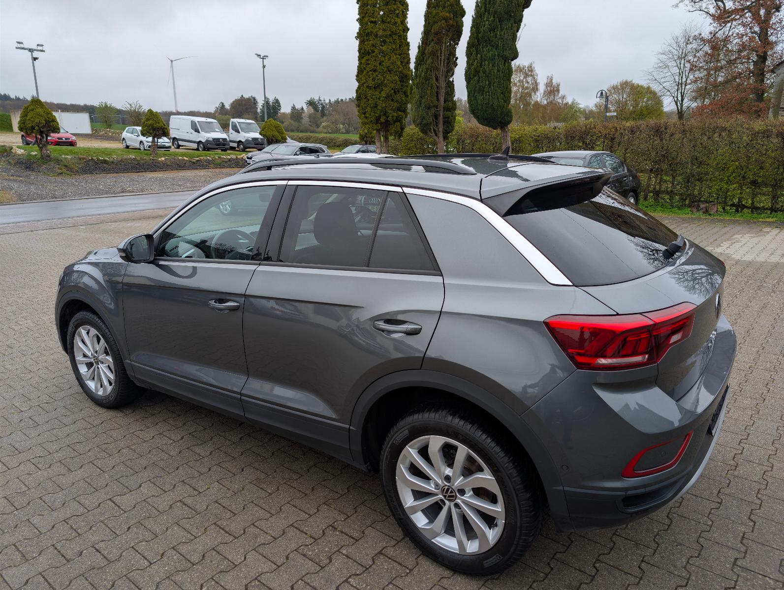 Volkswagen T-Roc Life 1.0 TSI *ASG bis 2028