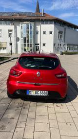 Renault Clio IV Paris 1. Hand - Renault aus 2014