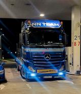 Mercedes-Benz Actros 2551 Maschinentransporter - Mercedes-Benz Actros 2551