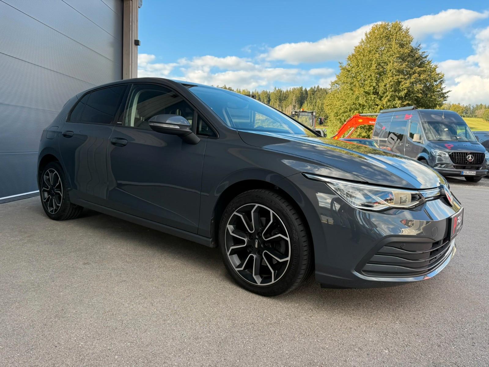 Volkswagen Golf VIII Lim. United *AHK *LHZ *LED *Ambiente, миниатюра 4