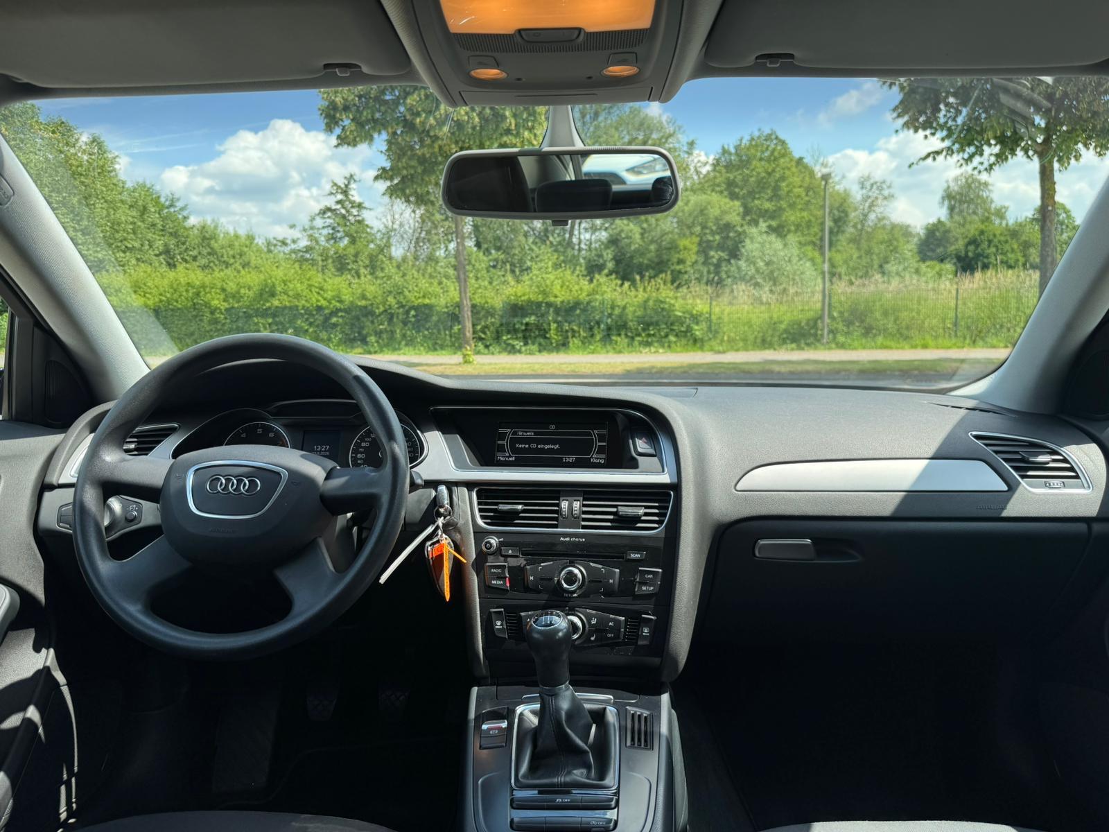 Audi A4 2013 — photo 11