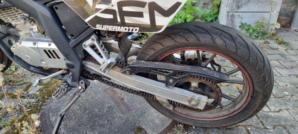 Fahrzeugabbildung Sachs ZZ 125 Supermoto