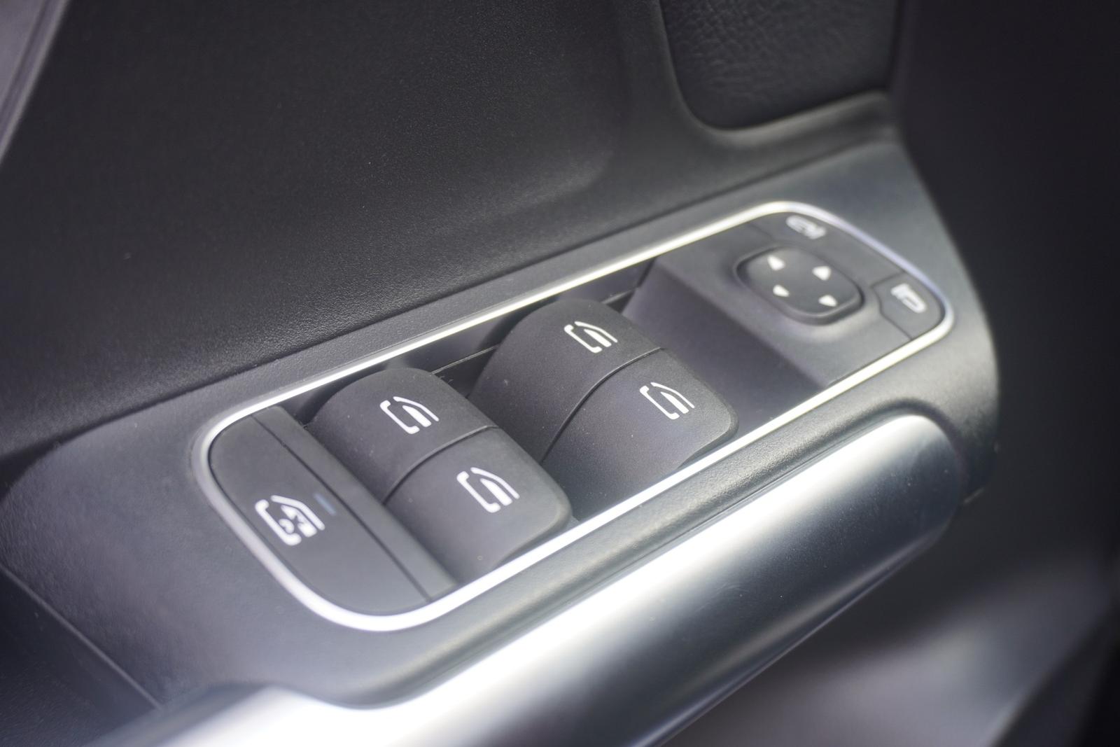 Mercedes-Benz B-Class B200d LED Navi Teilleder Kamera, миниатюра 24