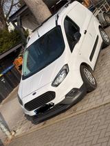 Ford Courier - scheckheftgepflegte Ford Courier