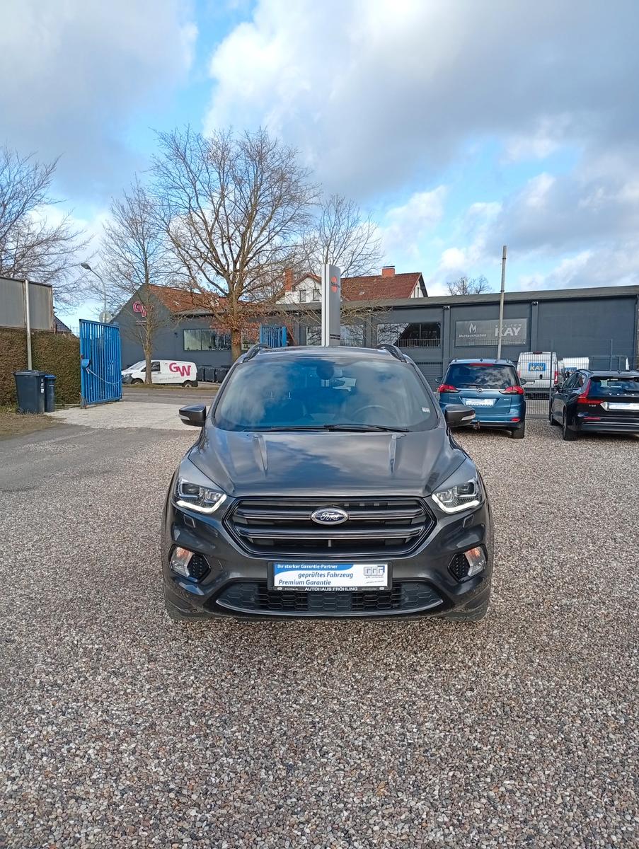 Ford Kuga 2,0 TDCi 4x4 132kW ST-Line.Auto.Panora.Kame