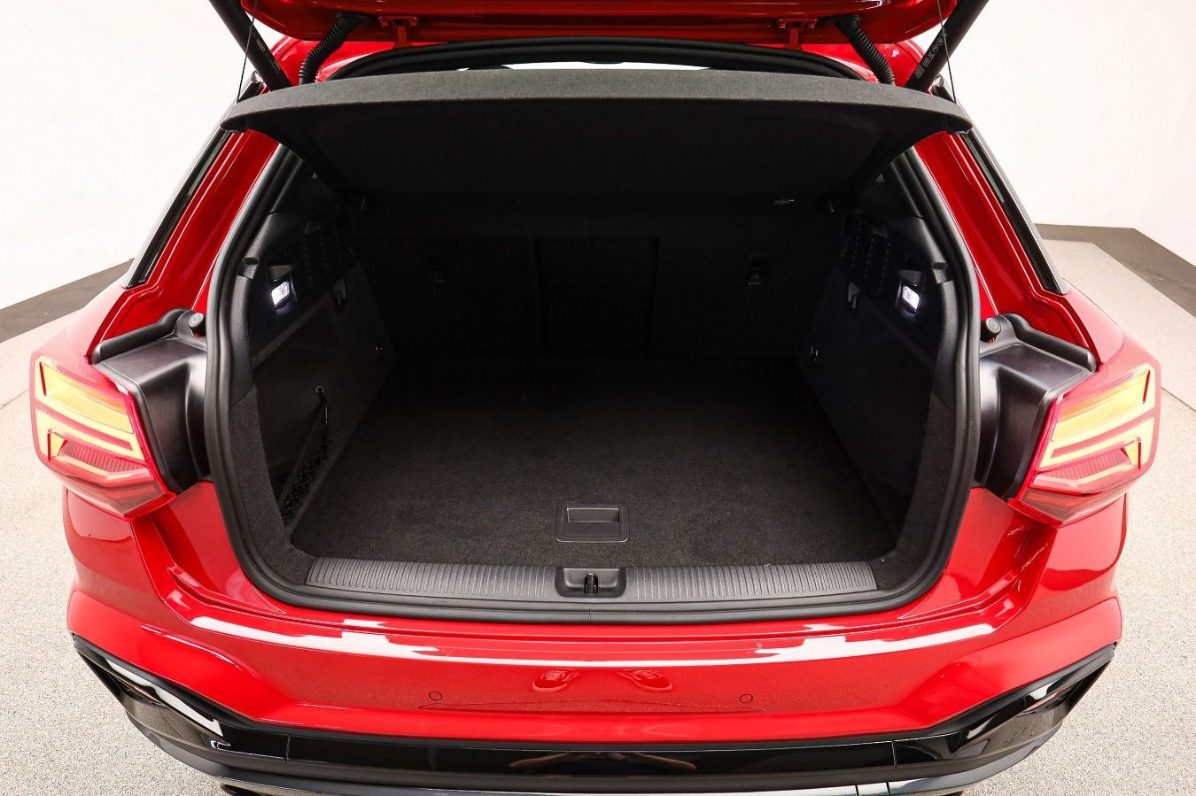 Audi SQ2 - Bild 24