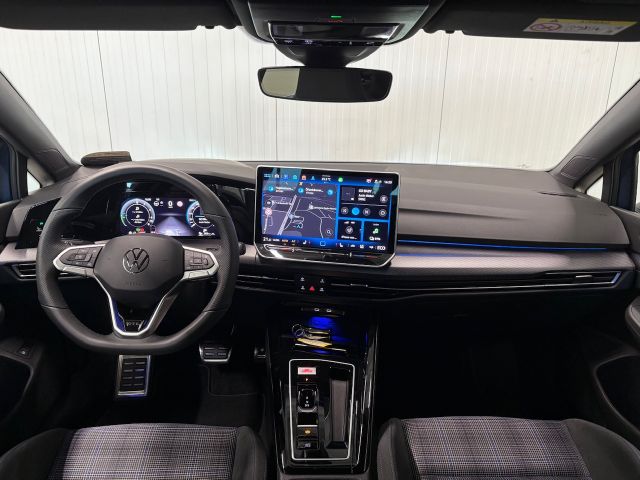 Golf VIII GTE 1.5 TSI eHybrid LED TRAVEL NAV