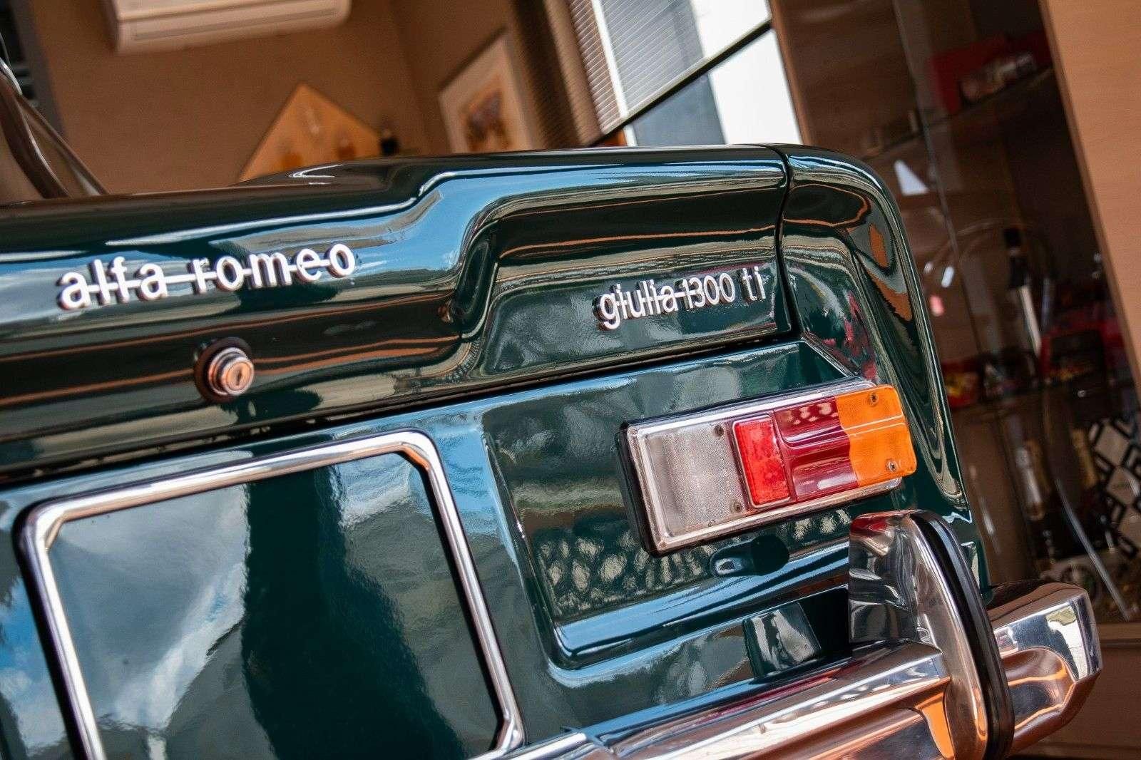 Fahrzeugabbildung Alfa Romeo Giulia 1,3 TI UNGESCHWEISST unglaublich   105.39