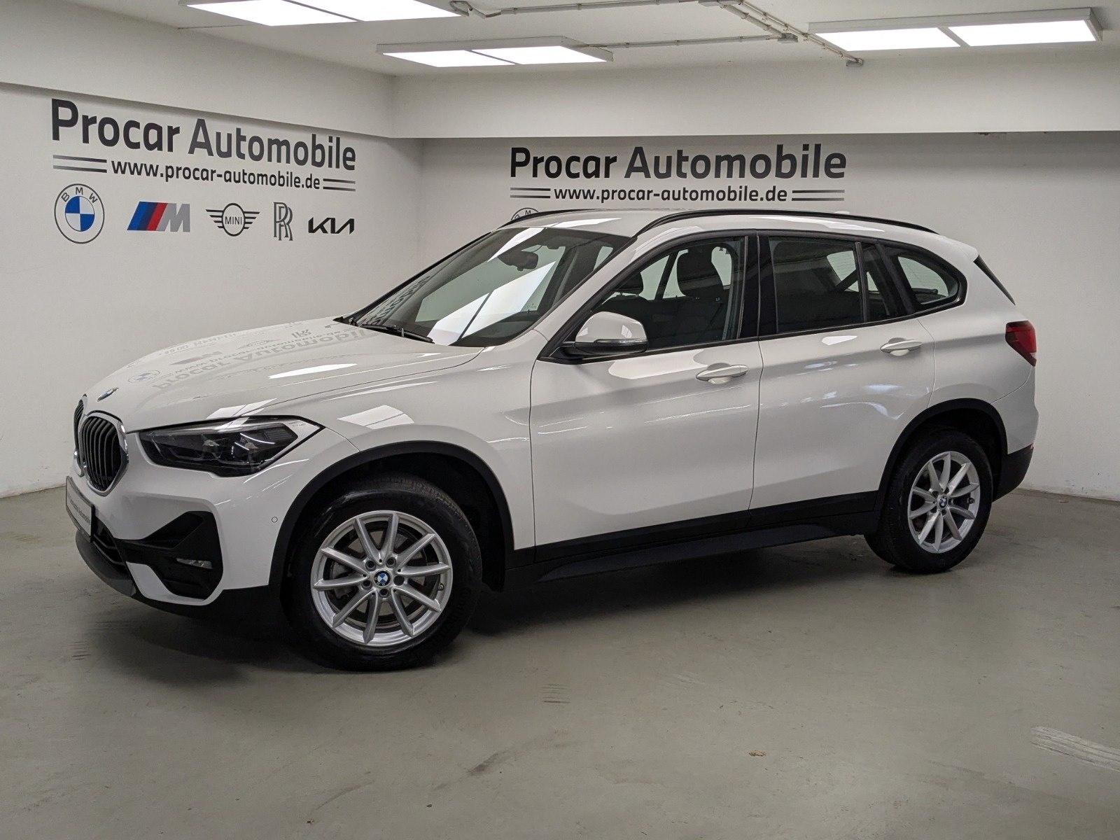BMW X1 sDrive18d AHK HuD PA PDC DAB LED Shz Navi
