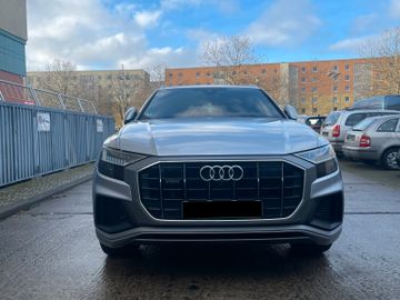 Audi Q8 - 3