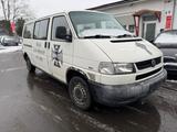 Volkswagen T4 Caravelle 2.0