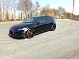 Volkswagen Golf 2.0 TSI 213kW OPF DSG GTI TCR GTI TCR - Volkswagen Golf: GTI Tcr