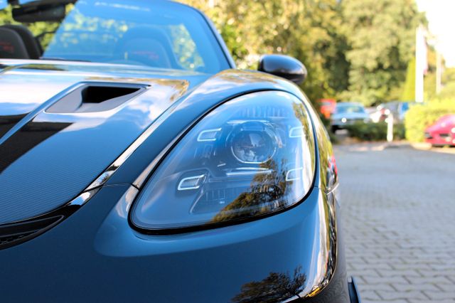 Porsche 718 SPYDER RS / WEISSACH-PAKET / LIFT / 18 Wege Porsche 718 SPYDER RS / WEISSACH-PAKET / LIFT / 18 Wege