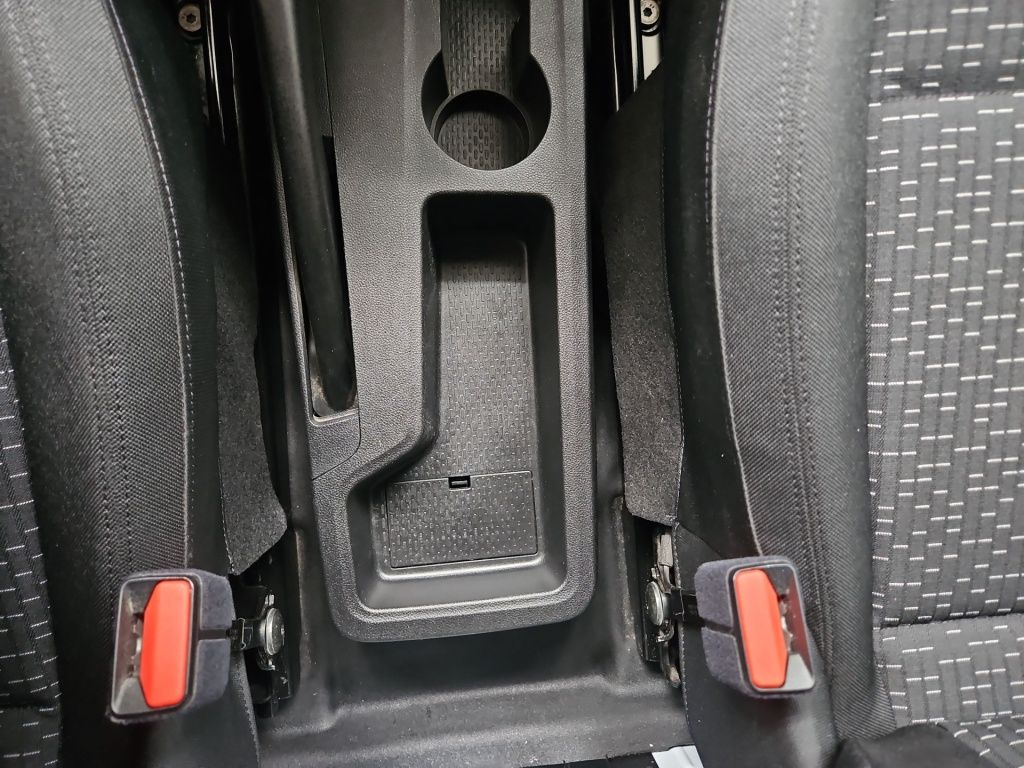 Fahrzeugabbildung Mercedes-Benz Citan 108 Kasten BASE Standard Klima PTS hi.