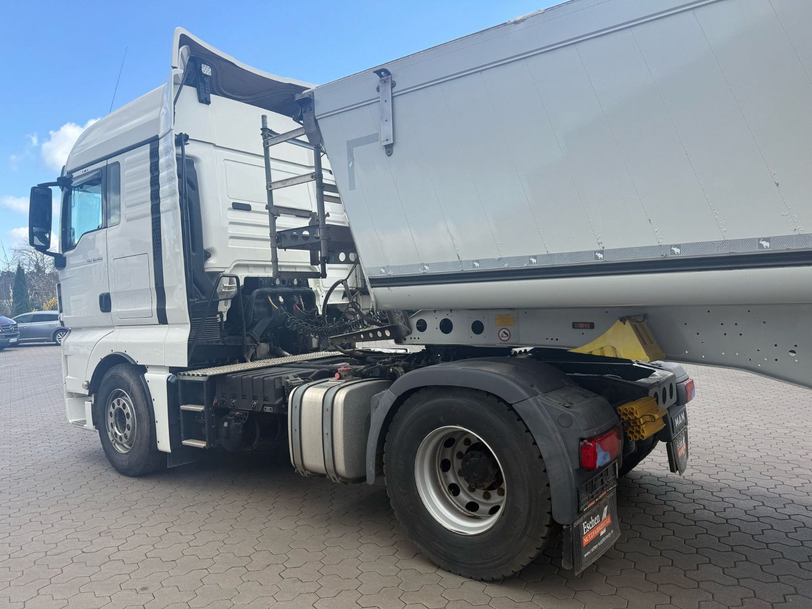 Fahrzeugabbildung MAN TGX 18.460 BL Kipphydraulik sehr sauber