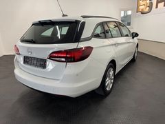 OPEL Astra K Sports Tourer*LED*NAVI*AUTOMATIK*PDC*AHK OPEL Astra K Sports Tourer*LED*NAVI*AUTOMATIK*PDC*AHK