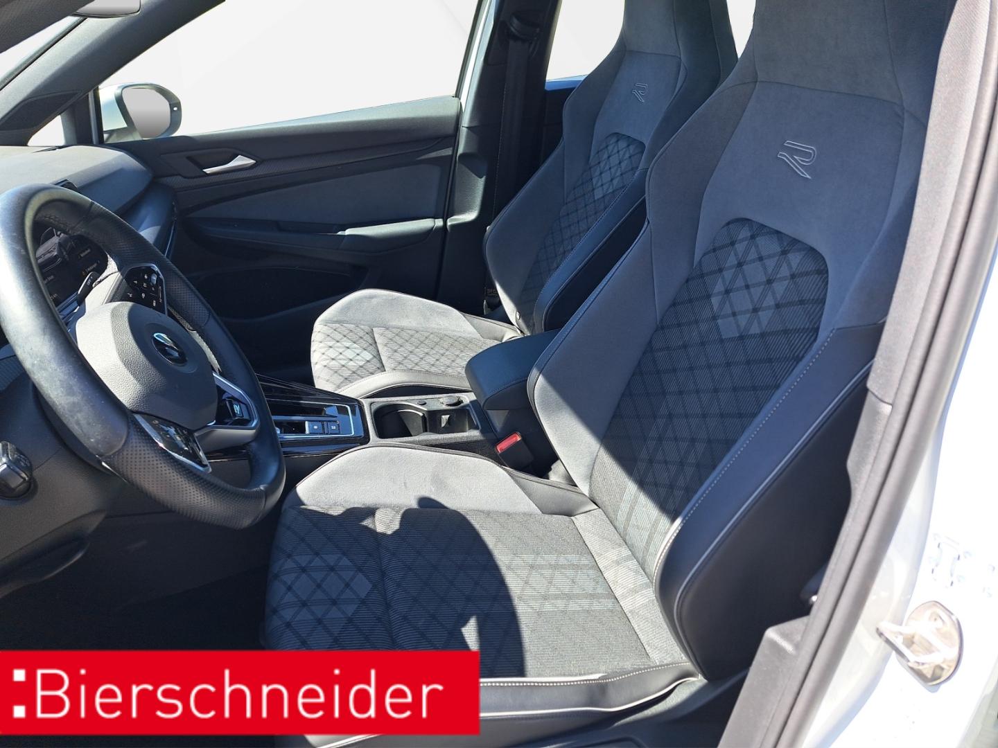 Volkswagen Golf 8 1.5 eTSI DSG R-Line DIGITAL COCKPIT PRO L, миниатюра 9