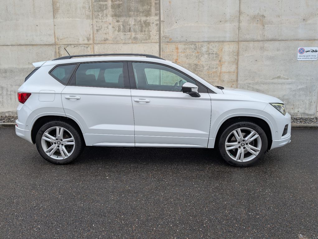 SEAT Ateca FR 4Drive 2,0TSI 190PS DSG LED Pano 1.Hand SEAT Ateca FR 4Drive 2,0TSI 190PS DSG LED Pano 1.Hand