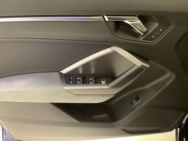 Q3 advanced 35 TDI S tronic,AHZV,LED,Navi,Kamera